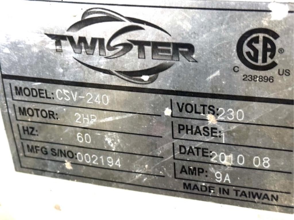 TWISTER ELECTRIC DUST COLLECTION SYSTEM