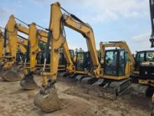 2022 JCB 427ZX RUBBER TIRED LOADER SN:807563 powered by 6.7 liter diesel engine, equipped with