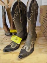 Gianni Bini ladies boots, 7.5