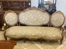 1890s Victorian Carved Rosewood Floral Pattern Sofa