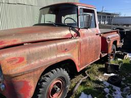 1961 International Truck sells with title