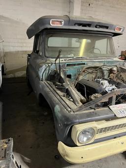 1966 Chevy has SDC and T400