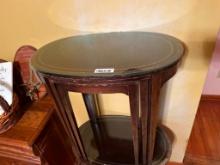 Oval Nesting Side Tables